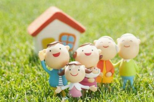保險應該怎么買(mǎi)？過(guò)來(lái)人建議，這2種險最好不要買(mǎi)